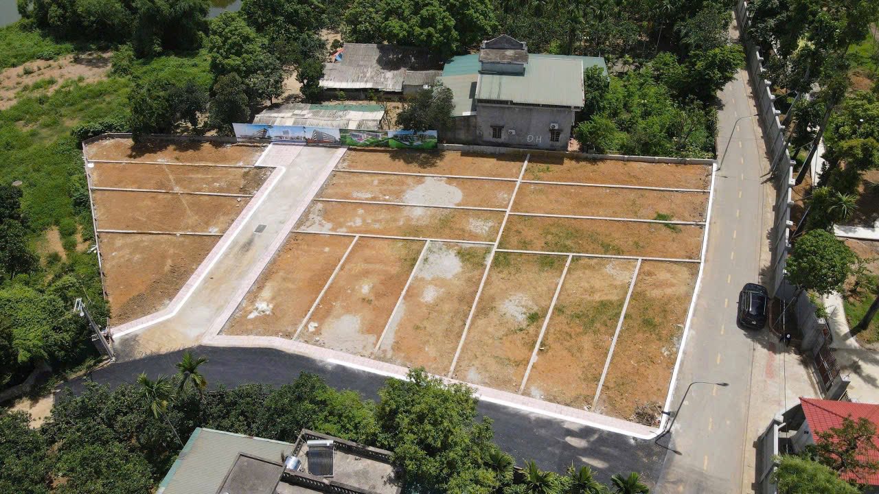 . Đất nền Láng Hòa Lạc 100m2 giá 2.15 tỷ – gần chợ, trường học, khu dân cư sầm uất  Nguyễn Hùng BĐS - Ảnh chính
